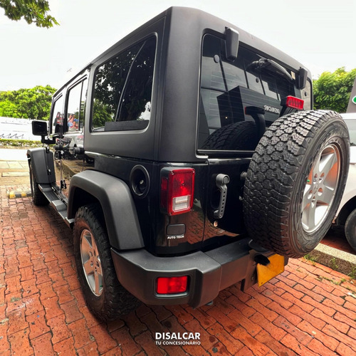 Jeep Wrangler 3.6 Sport Unlimited