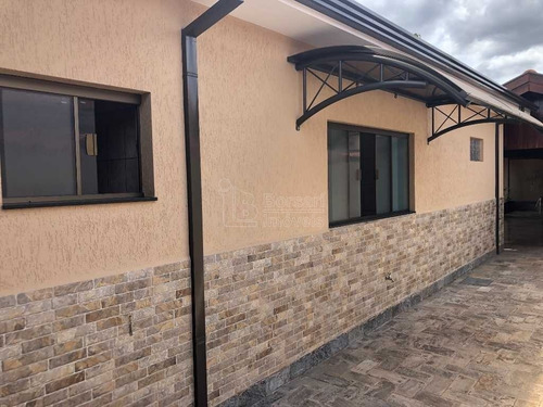 Imagem 3 de 6 de Venda De Casas / Padrão Na Cidade De Araraquara 10802