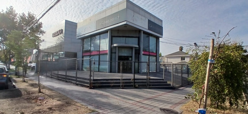 Excelente Local Comercial 654 M2 En Privilegiada Esquina