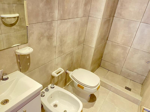 Imagen 2 de 10 de Departamento De 1 Dormitorio 41 M2 - Paraguay Al 300 - Posesión Inmediata