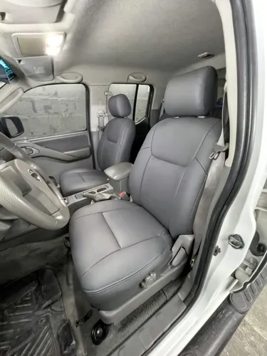 Nissan Navara 2.5 High Lujo