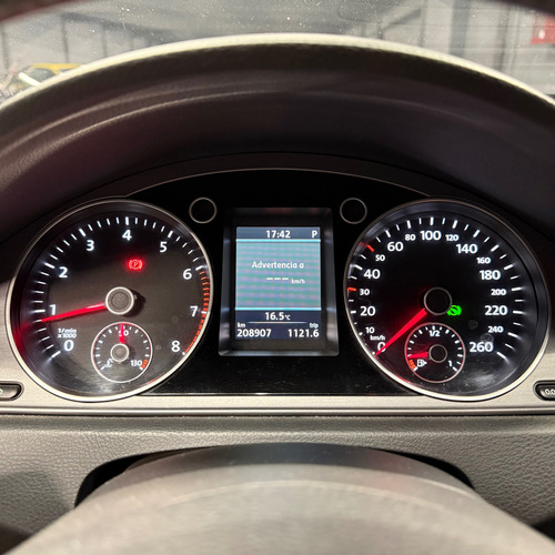 Volkswagen Passat Variant 2.0 Luxury Tsi 211cv Dsg