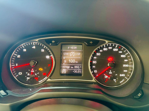 Audi A1 1.4 Tfsi Attraction S-tronic 5p