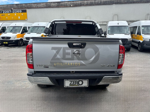 Nissan Frontier 2.3 Se Cab. Dupla 4x4 Aut. 4p