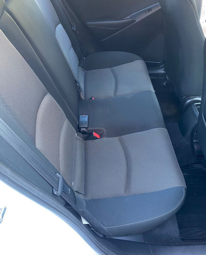 Mazda Mazda 2 Sdn S 6Mt