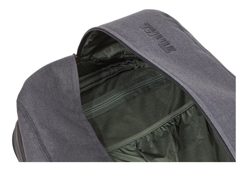 Imagem 6 de 12 de Mochila Vea Backpack 21l - Black Thule