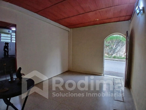 Anexo En Alquiler - Avenida Principal El Castaño, Maracay