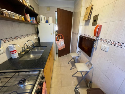 Imagen 8 de 15 de Departamento 2 Ambientes Con Cochera Y Baulera En Villa Ballester Centro