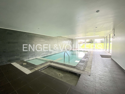 Venta De Departamento En Avenida Del Mar