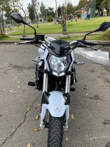 Moto Benelli Tnt 150 Mod 2022 - Matriculada En Soacha