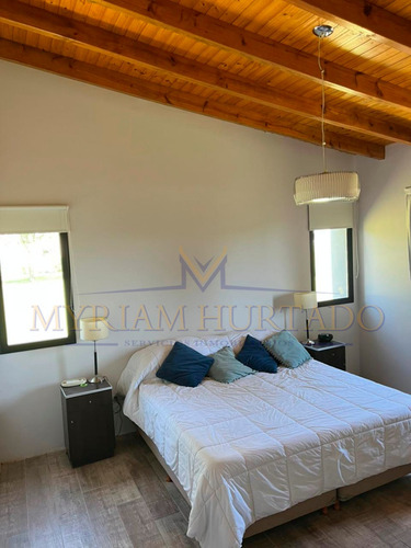 Oportunidad ! Hermosa Y Cómoda Casa Quinta En Mercedes (1 Año De Antigüedad)