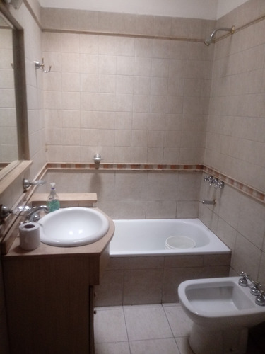Imagen 2 de 22 de Gran Oportunidad...vende O Vende ...casa De 4 Ambientes Con Galpón De 100 Metros ... Buen Estado...consúltenos