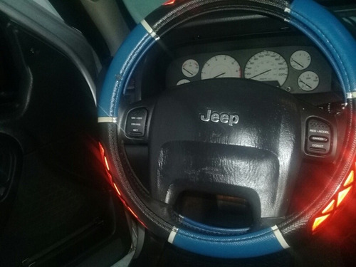 Jeep Grand Cherokee 2004 4.7 Limited 5p