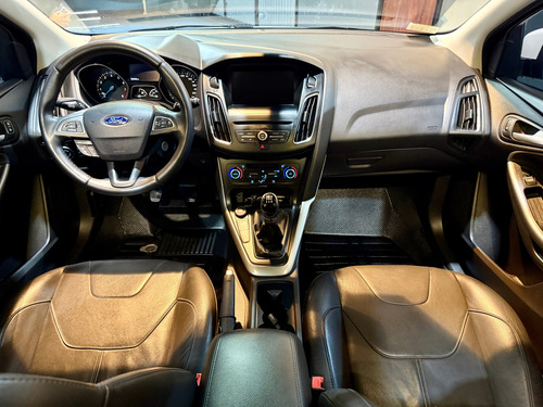 Ford Focus III 2.0 Se Plus Mt