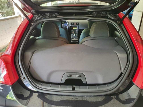 Imagem 13 de 15 de Volvo C30 2011 2.5 T5 R-design Aut. 3p Blindado
