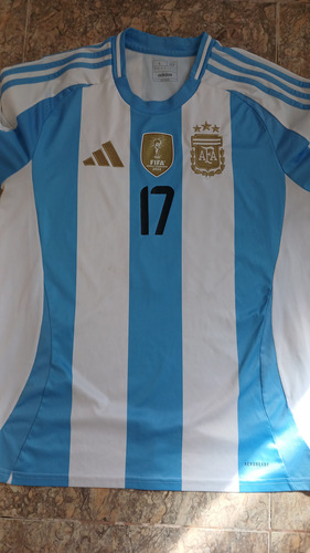 Camiseta Adidas Original Versión Hincha Seleccion Argentina (Usado)