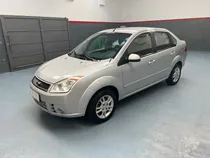 Comprar Ford Fiesta Max 1.6 Max Edg Plu