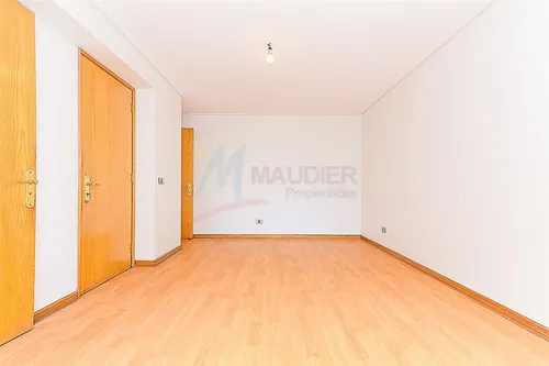 Departamento En Arriendo De 3 Dorm. En Las Condes