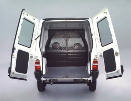 Imagen 2 de 2 de Kit Burlete De Puertas Y Porton Fiat Fiorino 1997 / 2014