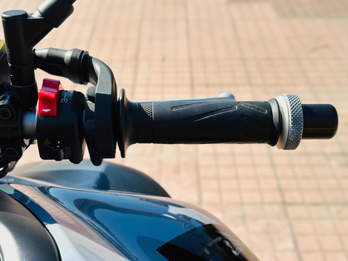 Imagen 9 de 17 de Yamaha Mt07, No Kawa 650, No Suzuki Gsx 750, No Bmw Gs, Moto