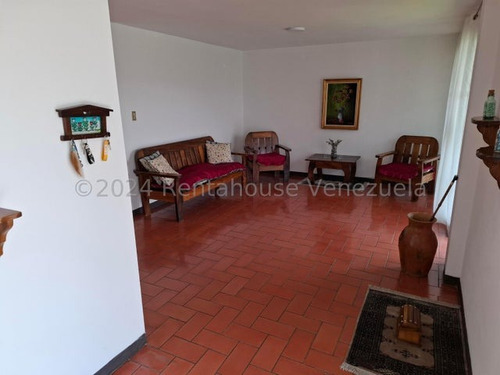 Casa En Venta En Alto Prado, Mls #24-24973