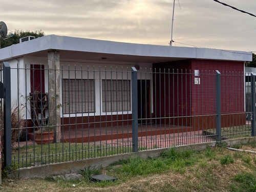 Imagen 2 de 28 de Venta Casa 5 Dormitorios Solymar Sur Canelones