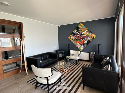 Expectacular Casa De 5 Dorm. En Lo Barnechea