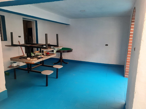 Sobrado Com 3 Dormitorios 3 Vagas