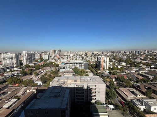 Duplex En Venta De 2 Dorm. En Ñuñoa