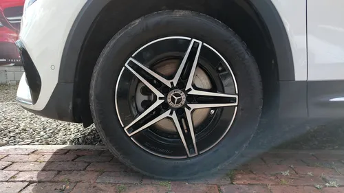 Mercedes Benz Eqb 350 4matic