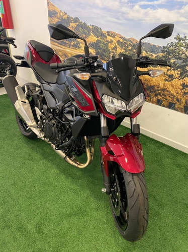 Kawazaki Z400 Vermelha 2021 - Condição Imperdível