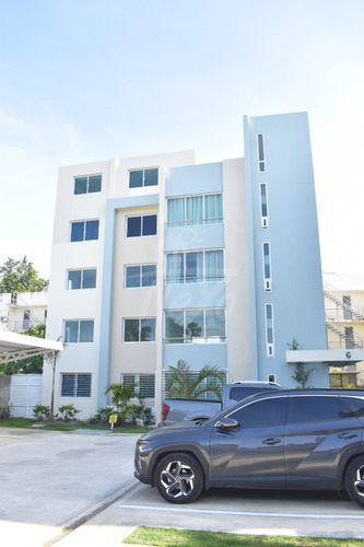 Apartamento En 3er Nivel Urb. Dorado Ii (jpa-208a3)