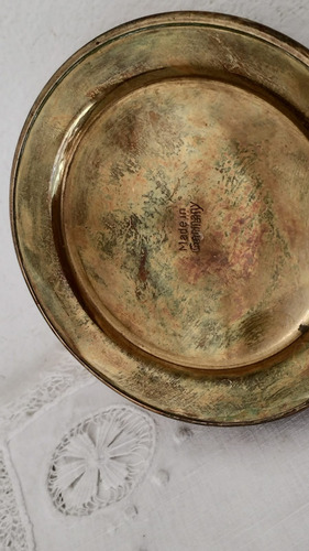 Recipiente De Bronce De Casco De Proyectil Dorado Oscuro (Usado)