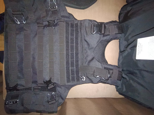 Chaleco Táctico De Kevlar Nivel Iiia Con Dos Placas Nivel Iv