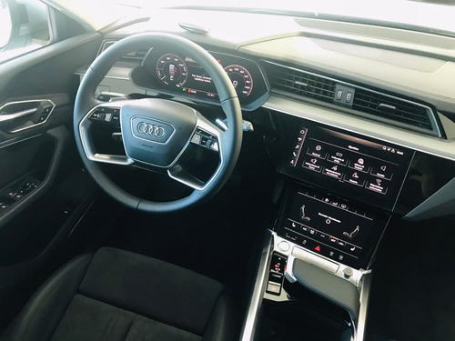 Imagen 4 de 15 de Nueva Audi E Tron 55 Quattro 100% Eléctrica 2021