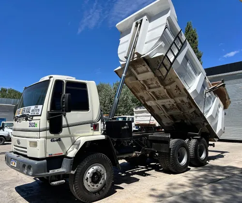 Ford Cargo 2632 6x4 Camion Tatu Con Volcadora Nqnmaq