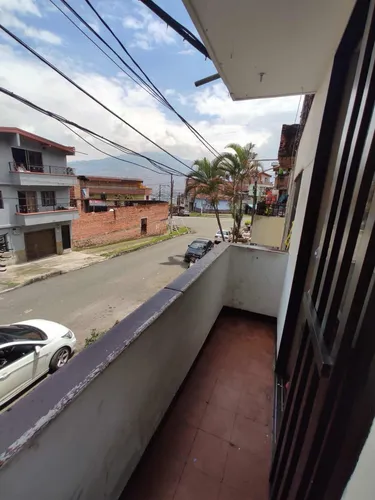 4 Habitaciones 3 Baños