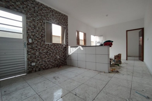 Imagem 9 de 10 de Casa Com Piscina No Jardim Magalhães Em Itanhaém Ca569-f