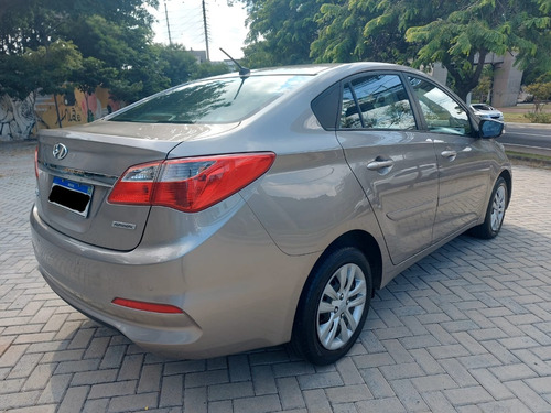 Hyundai HB20S 1.6 Comfort Plus Flex Aut. 4p