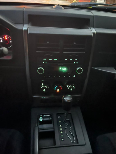 Imagen 8 de 15 de Jeep Cherokee 4x4