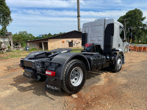 Volvo Vm 330 Toco 4x2t Cavalinho Caminhao Trator