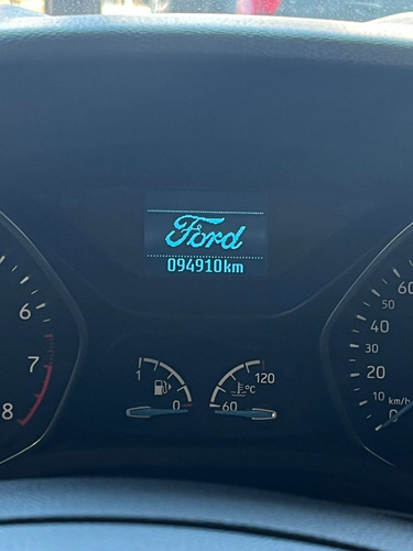 Ford Focus III 1.6 Sedan S