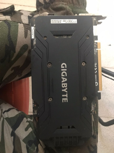 Imagen 2 de 2 de Tarjeta De Vídeo Nvidia Gigabyte Gtx 1060 3g