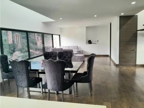 190m2 Apartamento En El Poblado