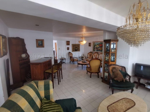 Pent House Duplex En La Florida Mls# 23-19442 Em