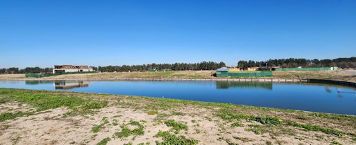 Excelente Lote Al Agua En Barrio Los Puentes Nordelta 