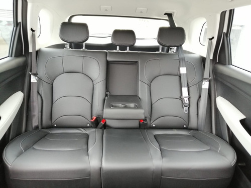 Imagen 13 de 16 de Chevrolet Captiva Turbo Ltz 2023