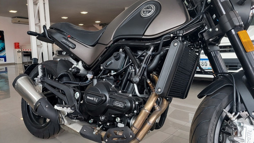 Imagen 9 de 18 de Benelli Leoncino 502 0km