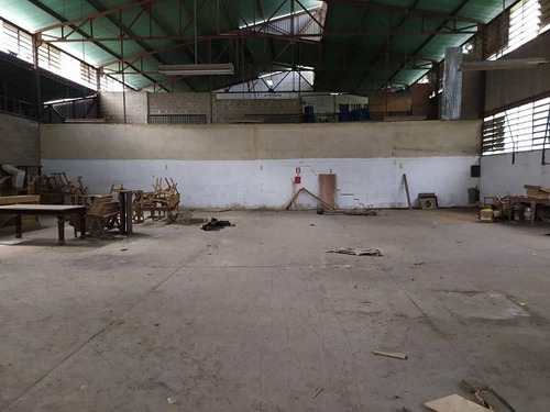 Vendo Galpón Industrial De 1.123 M2, Ref. 390.000, Negociable - Carrizal Edo. Miranda