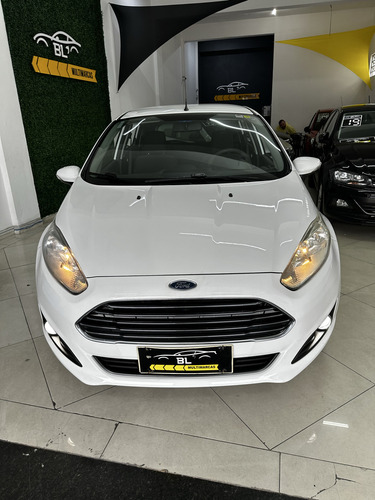 Ford Fiesta 1.6 SE HATCH 16V FLEX 4P POWERSHIFT